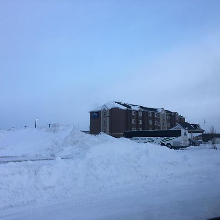 Microtel Inn & Suites By Wyndham Moorhead Fargo Area Exterior photo